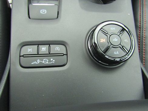 New 2025 Ford Ranger Raptor image 30