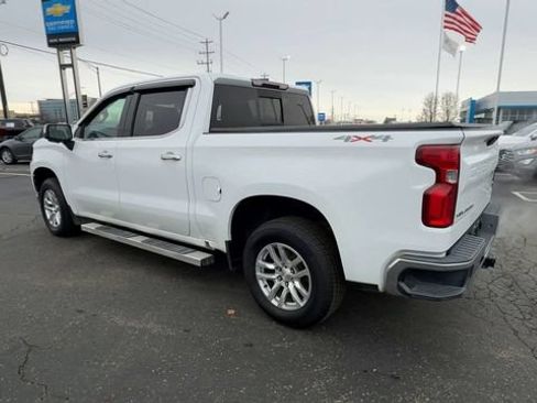 Used 2019 Chevrolet Silverado 1500 LTZ w/ LTZ Convenience Package AWD/4WD image 6