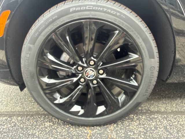 New 2026 Buick Envista Sport Touring w/ Convenience I Package FWD image 4