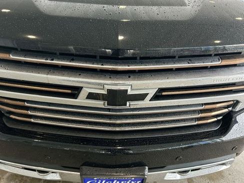 Used 2020 Chevrolet Silverado 1500 High Country image 32