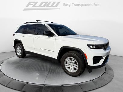 Used 2025 Jeep Grand Cherokee Laredo w/ Luxury Tech Group I