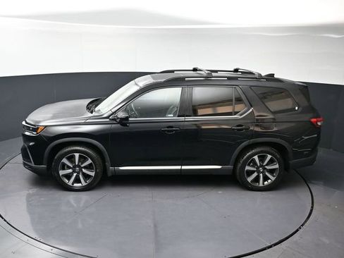 Used 2023 Honda Pilot Touring image 29