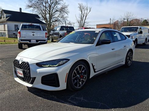 Used 2022 BMW M440i xDrive Gran Coupe w/ Premium Package image 3