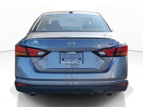 Used 2024 Nissan Altima 2.5 SR image 5