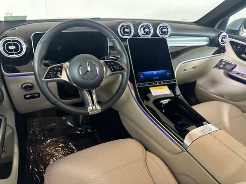 Certified 2026 Mercedes-Benz GLC 300 image 25