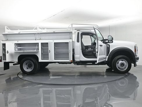 New 2026 Ford F600 4x4 Regular Cab Super Duty w/ XL Chrome Package image 40