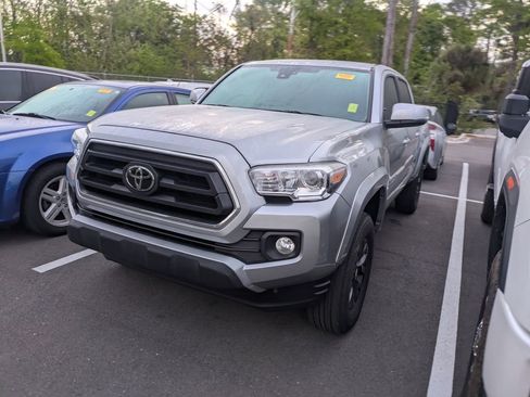 Certified 2023 Toyota Tacoma SR5 w/ Technology Package image 4