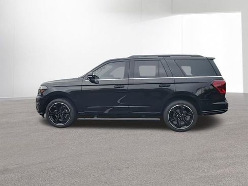 Used 2023 Ford Expedition Limited AWD/4WD image 6