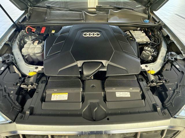 Used 2024 Audi Q7 3.0T Premium Plus AWD/4WD image 33