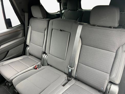 Used 2023 Chevrolet Tahoe LS AWD/4WD image 12