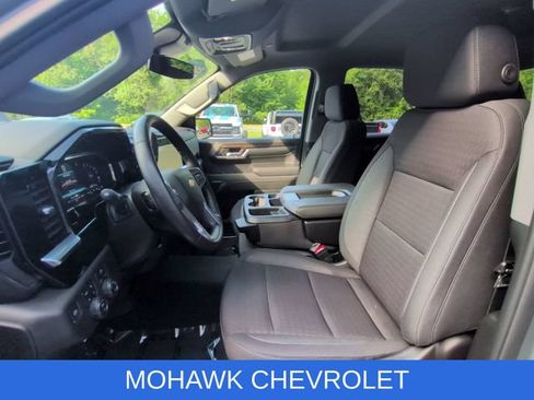 Certified 2024 Chevrolet Silverado 1500 LT AWD/4WD image 19