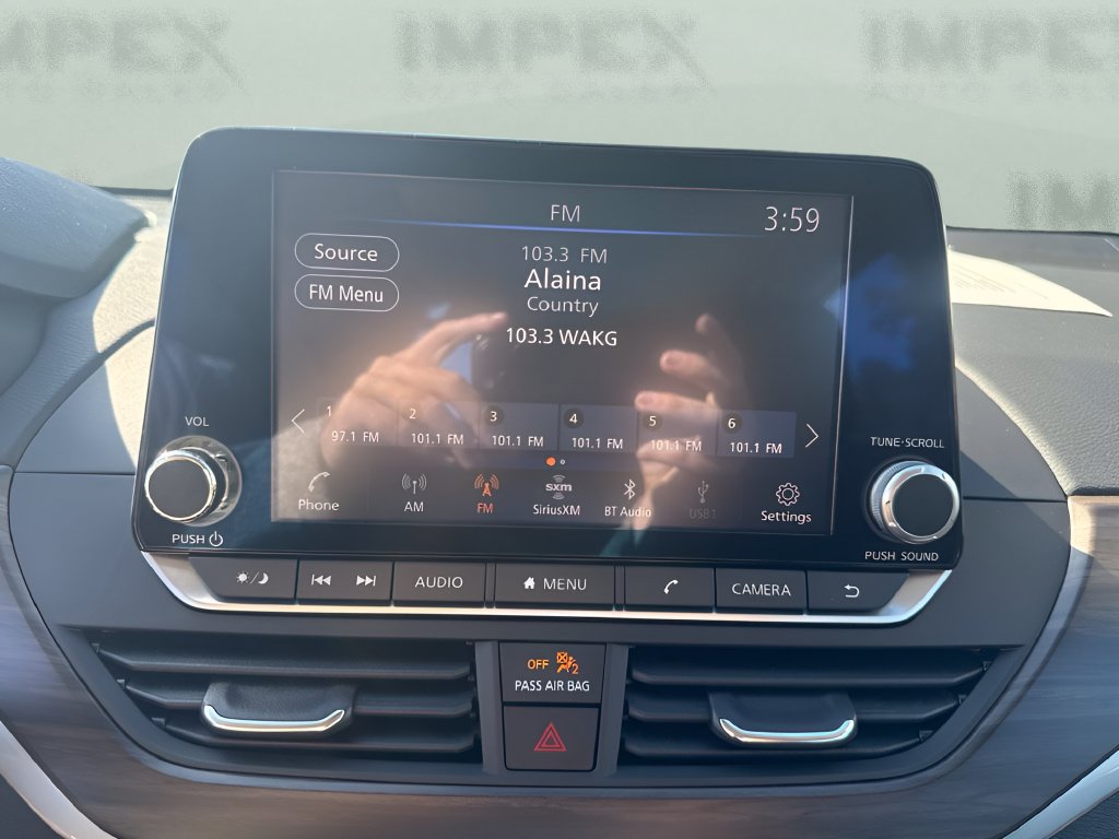 Used 2023 Nissan Altima 2.5 SV FWD image 19