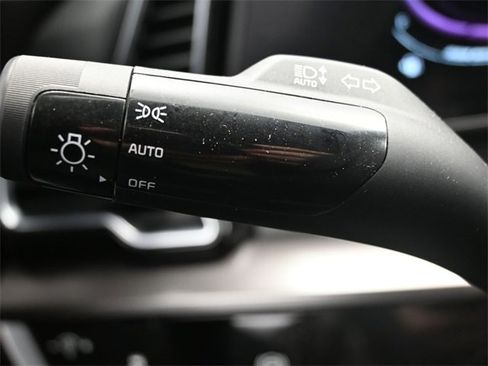 Used 2024 Kia Sportage EX image 27