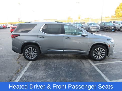Used 2023 Chevrolet Traverse Premier image 6