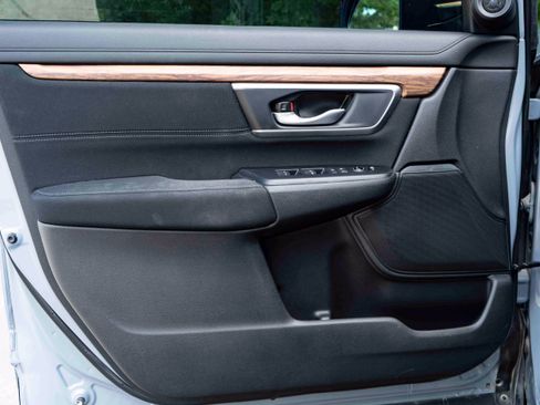 Certified 2021 Honda CR-V EX image 36