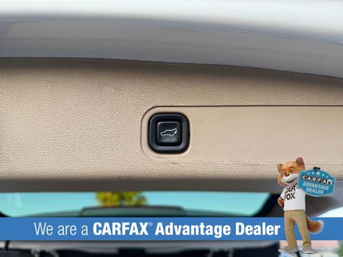 Used 2013 Chevrolet Suburban LTZ image 5