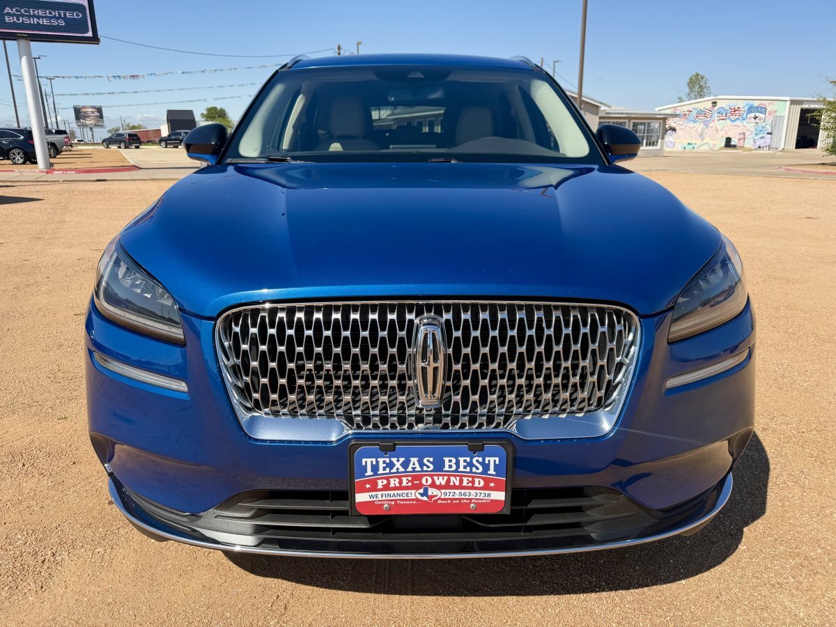 Used 2021 Lincoln Corsair FWD w/ Equipment Group 101A image 2