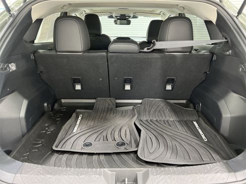 Certified 2025 Subaru Crosstrek 2.5i Limited w/ Crosstrek Mirror Package image 23