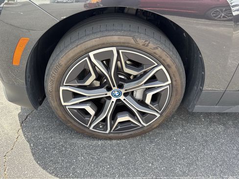 Certified 2024 BMW iX xDrive50 w/ Premium Package AWD/4WD image 12