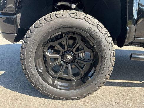 New 2026 GMC Sierra 1500 AT4 w/ AT4 Premium Package AWD/4WD image 32