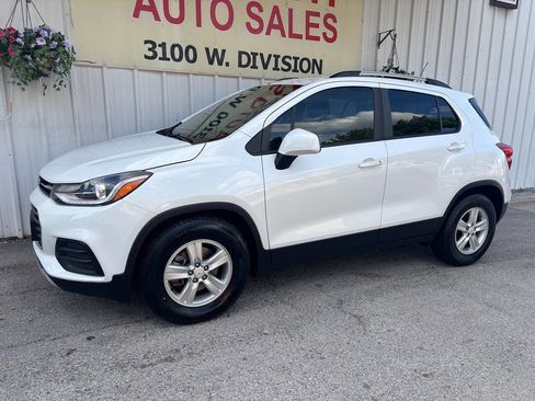 Used 2021 Chevrolet Trax LT FWD image 5