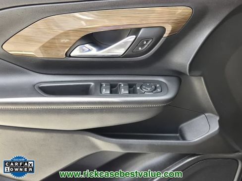 Used 2021 GMC Terrain SLE w/ Elevation Edition FWD image 30