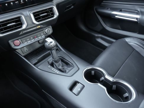 Used 2024 Ford Mustang GT Premium image 22