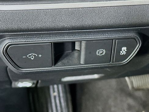 Used 2025 Kia K4 LXS image 17