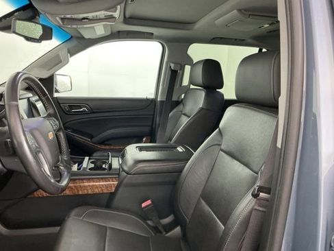 Used 2015 Chevrolet Tahoe LTZ AWD/4WD image 12