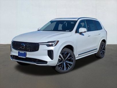 New 2026 Volvo XC90 B5 Core w/ Protection Package Premier