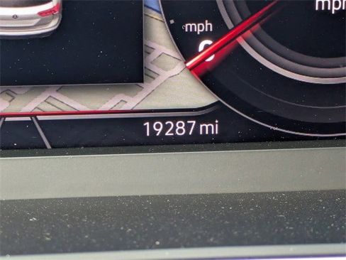 Used 2023 Volkswagen Tiguan SEL R-Line image 31