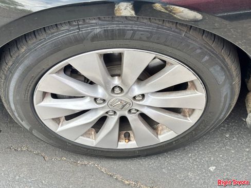 Used 2019 Honda Accord Sport image 8