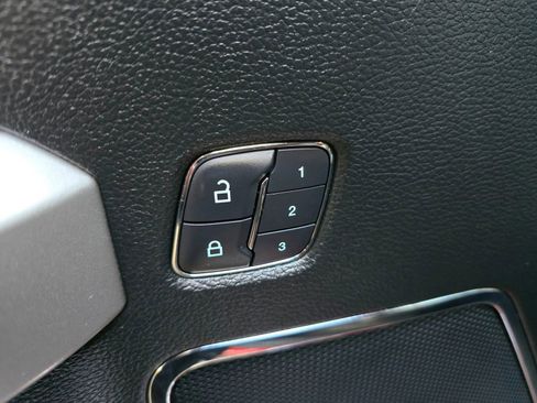 Used 2016 Ford F150 Lariat w/ Equipment Group 502A Luxury image 22