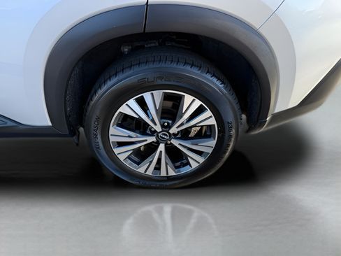 Used 2023 Nissan Rogue SV AWD/4WD image 20