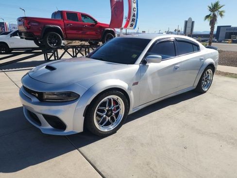 Used 2021 Dodge Charger Scat Pack RWD image 8