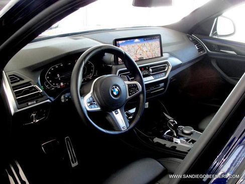 Used 2022 BMW X4 xDrive30i w/ M Sport Package 2 image 25
