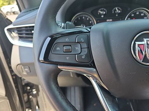Used 2023 Buick Enclave Essence w/ Experience Buick Package FWD image 21
