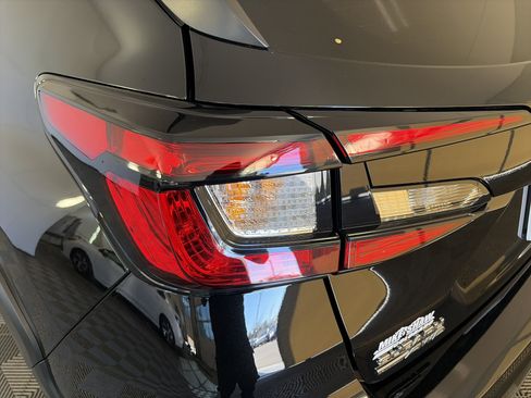 Used 2024 Subaru Crosstrek 2.5i Limited w/ Crosstrek Mirror Package image 27