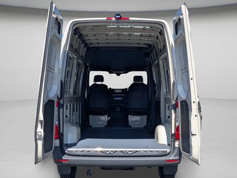 New 2026 Mercedes-Benz Sprinter 2500 image 4