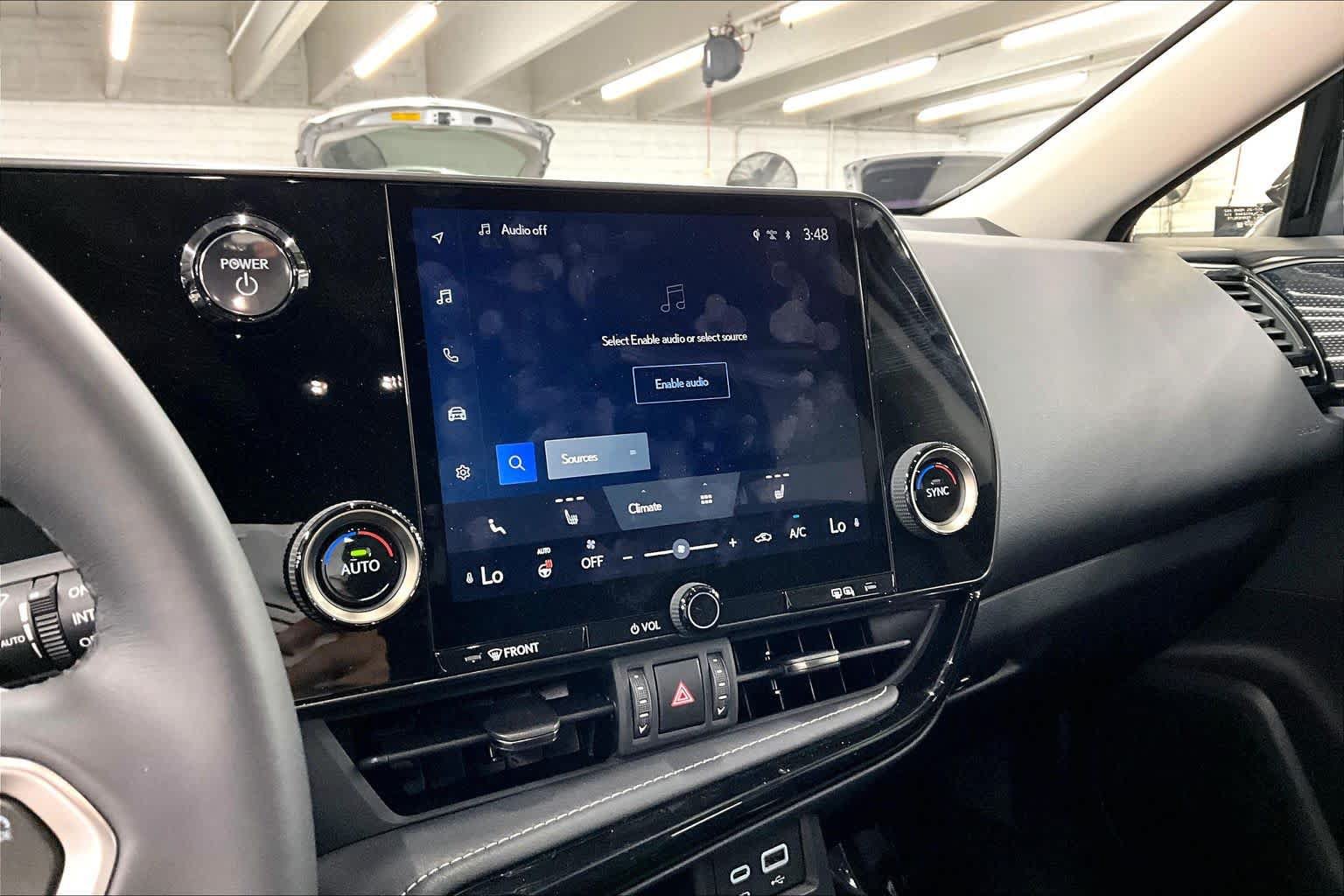 Used 2025 Lexus NX 350h AWD w/ Accessory Package (Z2) image 35
