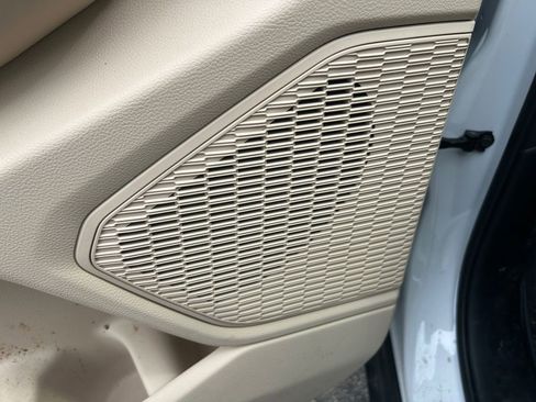 Used 2023 Jeep Grand Cherokee L Limited image 33