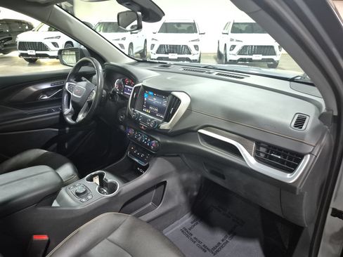 Used 2021 GMC Terrain SLT AWD/4WD image 29