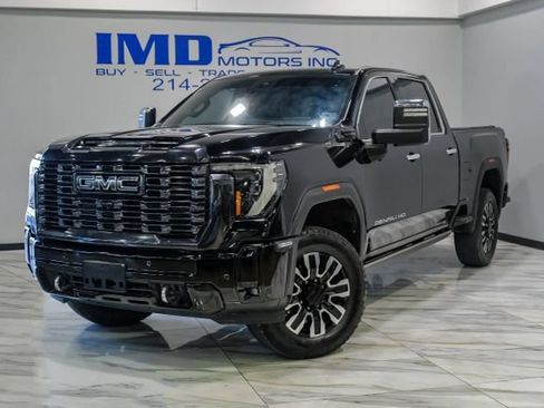 Used 2024 GMC Sierra 2500 Denali Ultimate AWD/4WD image 2