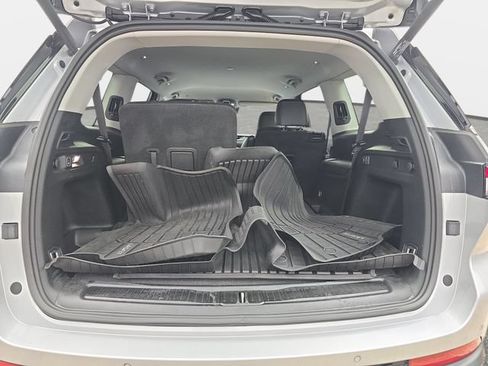 Used 2022 Jeep Grand Cherokee L Limited RWD image 29