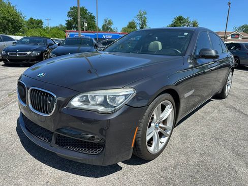 Used 2013 BMW 740i image 68