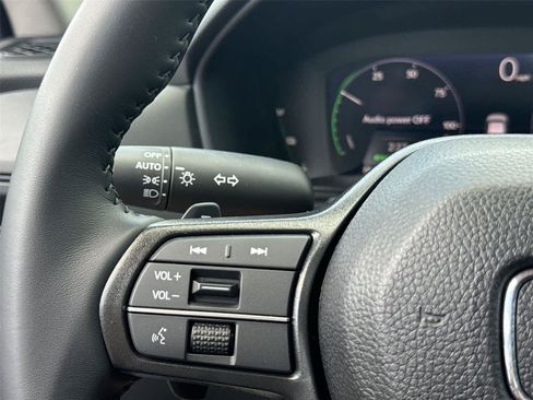 Used 2025 Honda Accord EX-L image 19