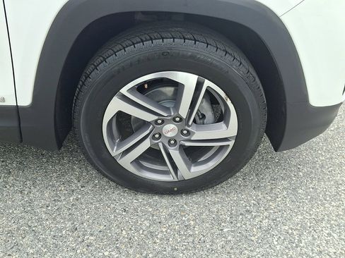 Used 2021 GMC Terrain SLT AWD/4WD image 9