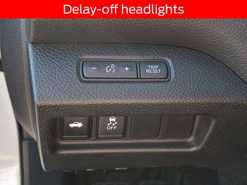 Used 2016 Nissan Altima 2.5 SR image 25