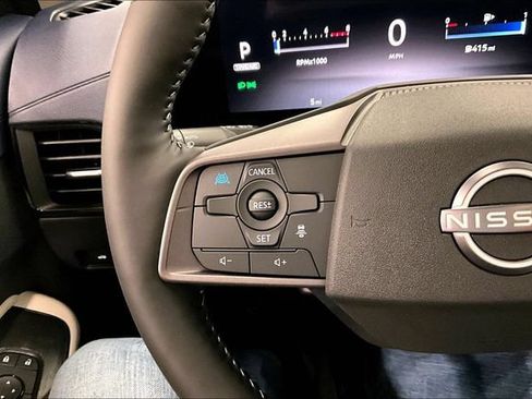 New 2026 Nissan Sentra SL w/ Floor Mat Package FWD image 24