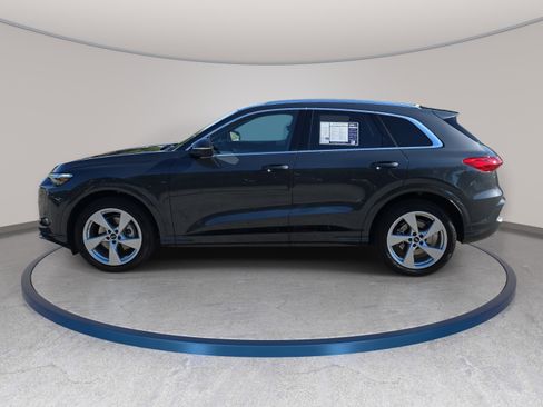 Used 2025 Audi Q5 Prestige AWD/4WD image 8